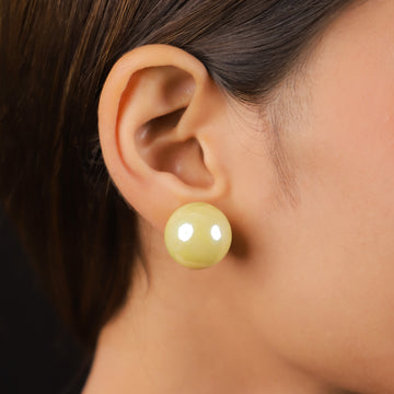 Sunny Pearl Studs Earrings