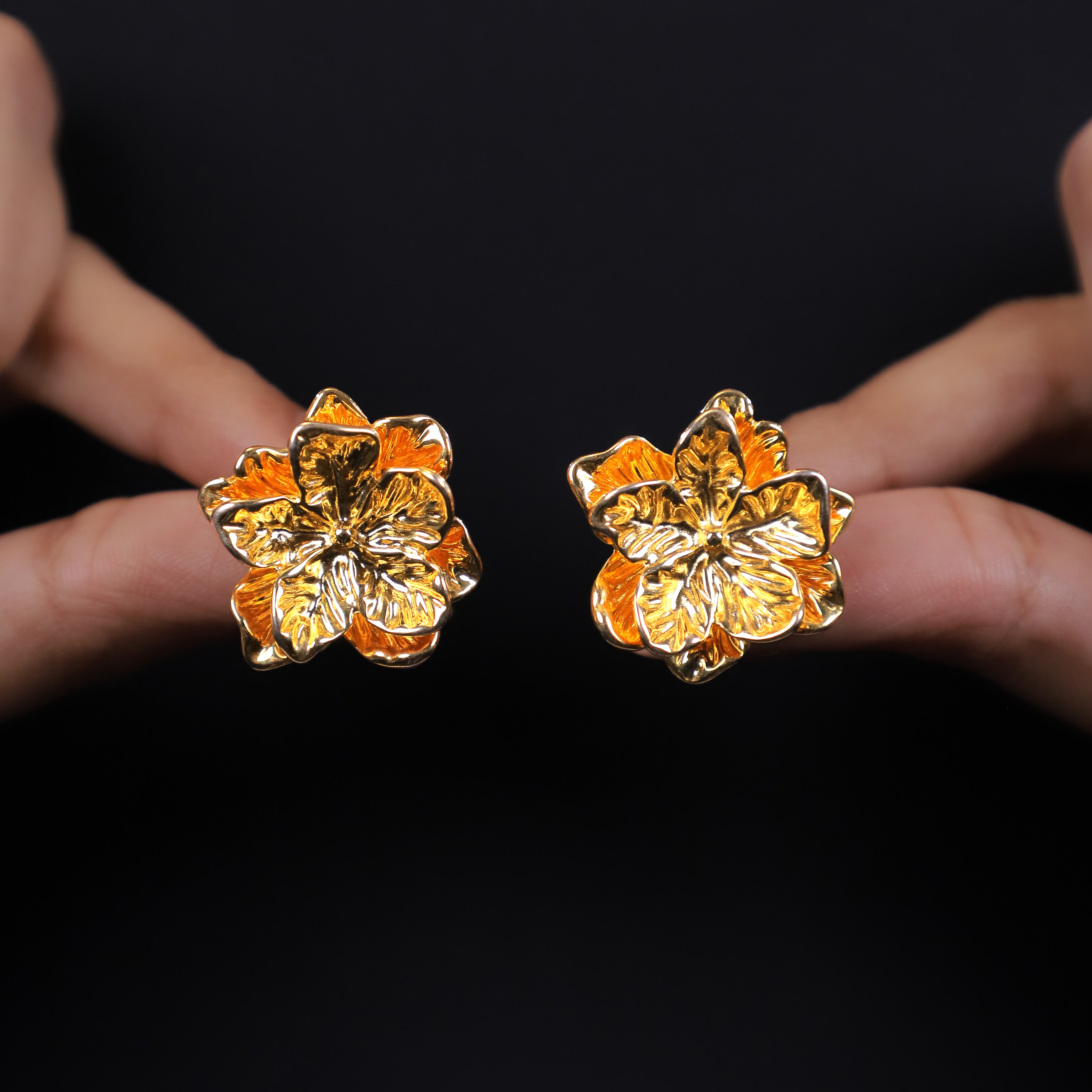 Rose Gold Flower Shape Earrings