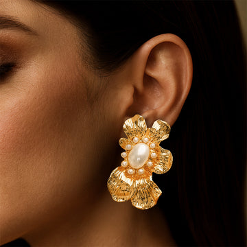Blooming Gold - Statement Stud Earrings