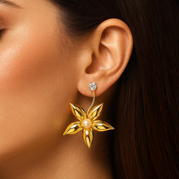 Daisy's Pearls - Gold Drop Earrings