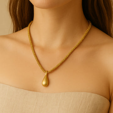 Drop of Gold - Flat Bead Necklace