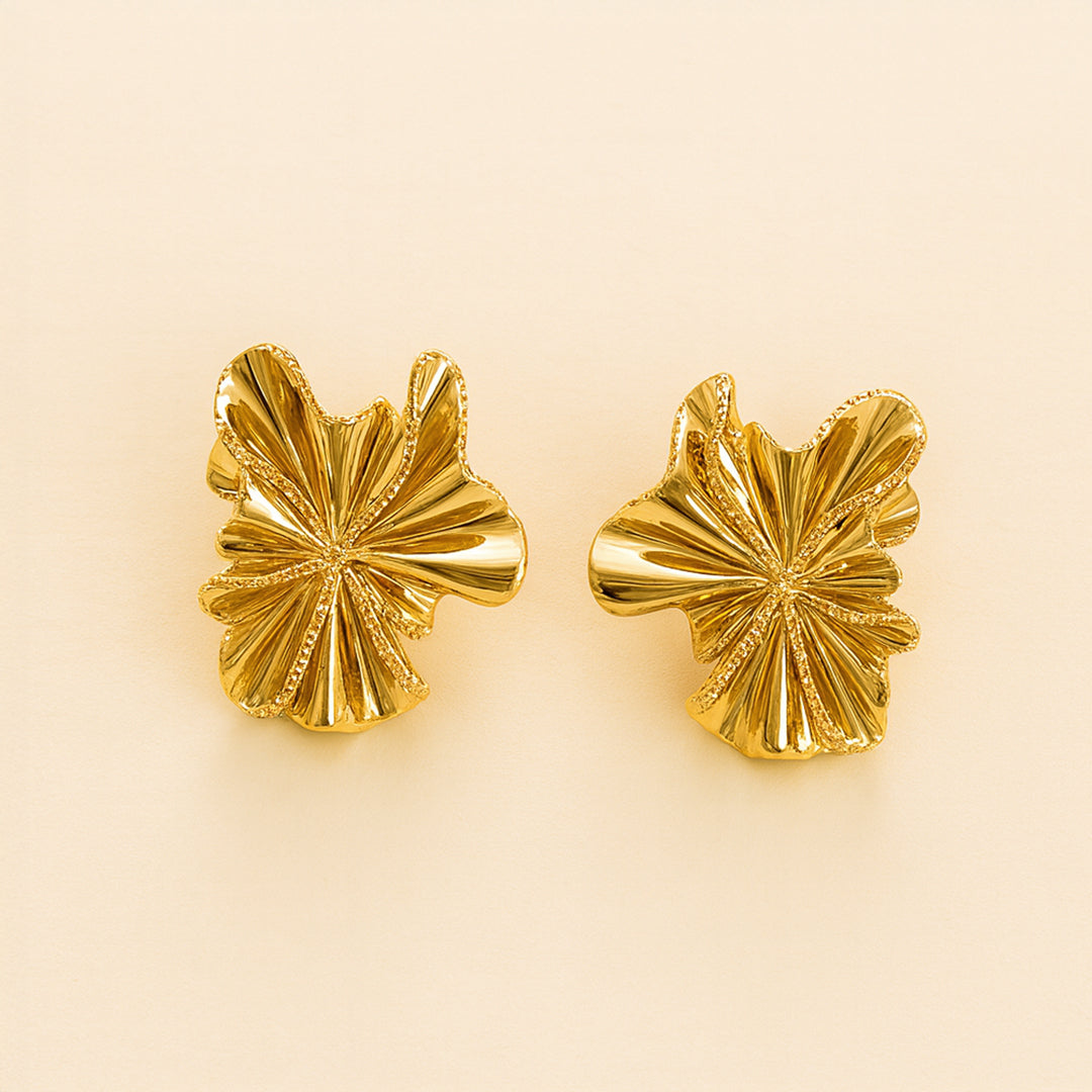 Edgy Flowers Gold Stud Earrings
