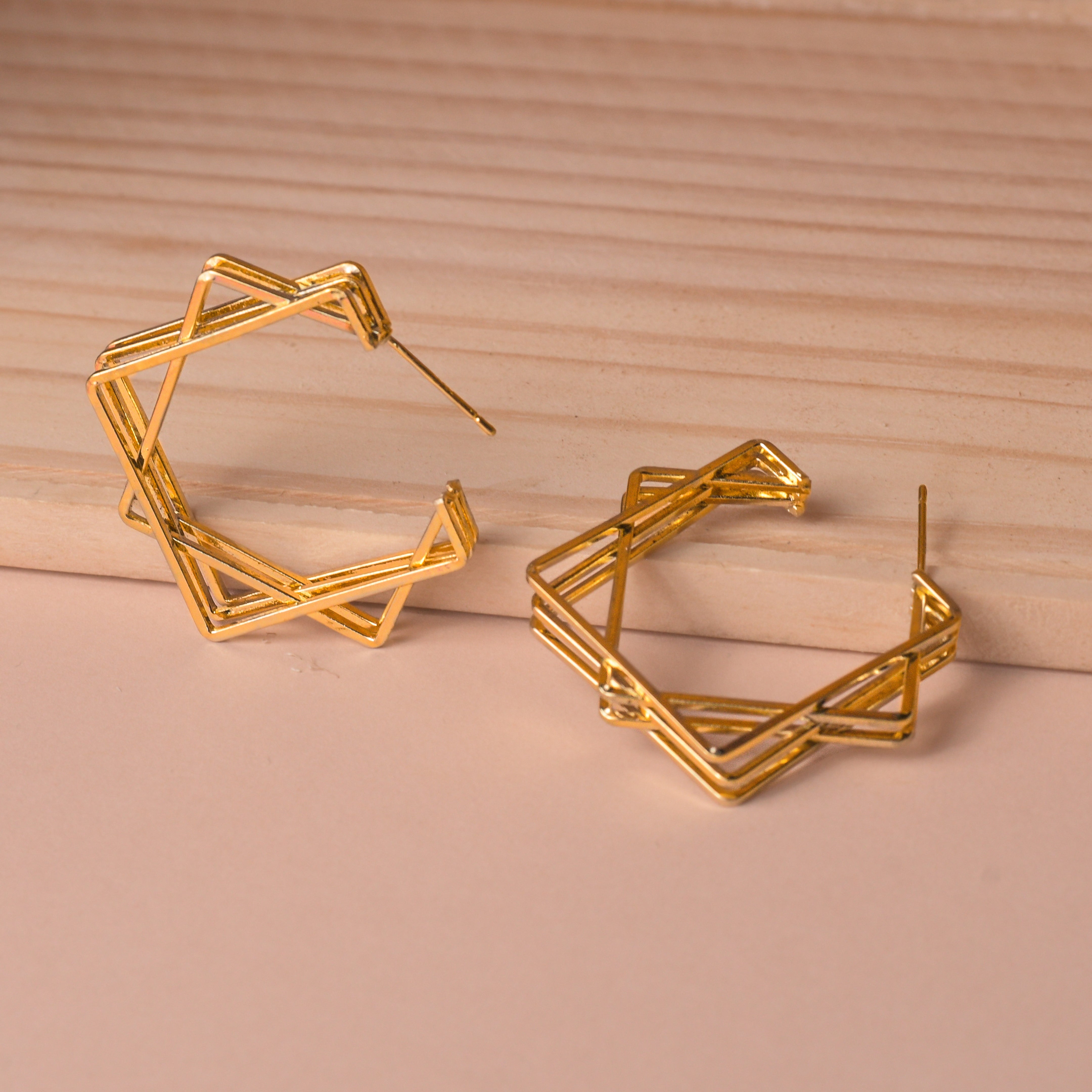 Geometric Round Earrings