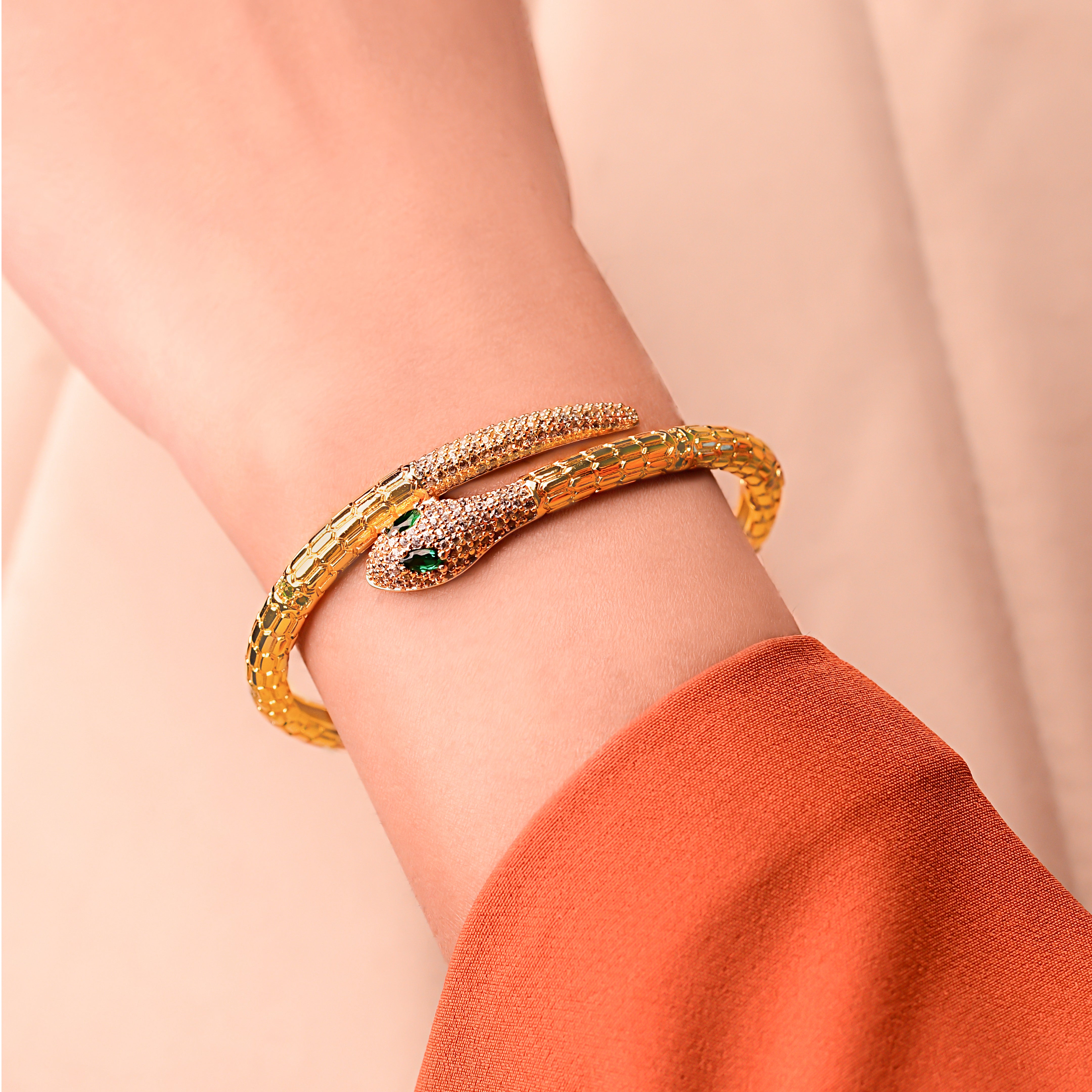 Green Snake Eye Zircon Gold Bracelets