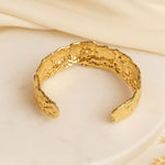 Load image into Gallery viewer, Golden Reef Cuff Bracelet
