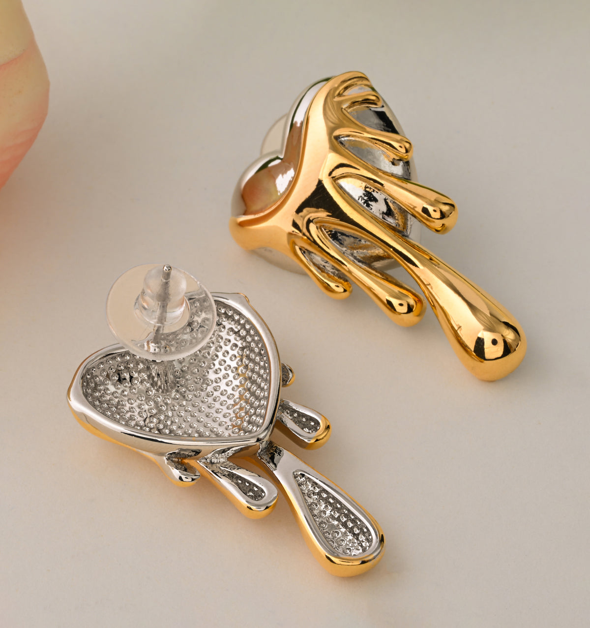Melting Hearts - Statement Gold & Silver Studs