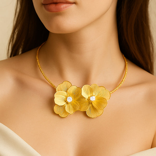Shimmering Petals - Rhinestone Choker & Stud Earrings Set