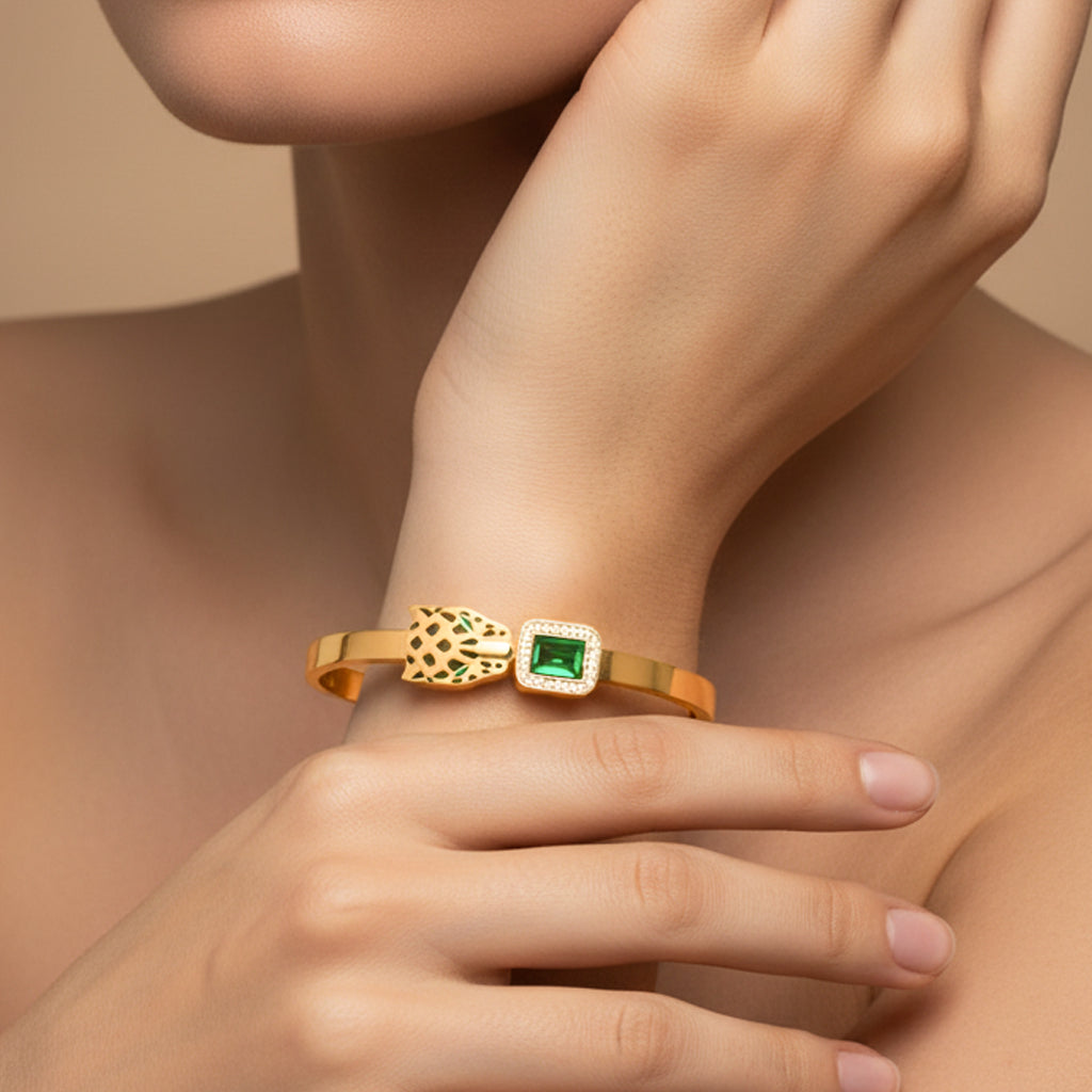 Emerald Eye Bracelet
