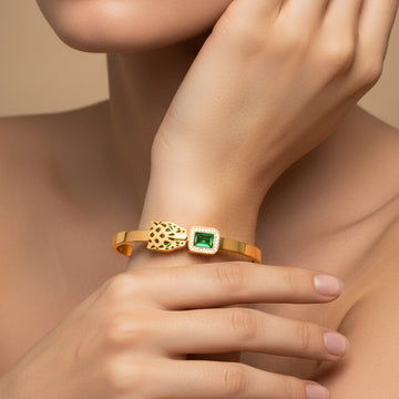 Emerald Eye Bracelet