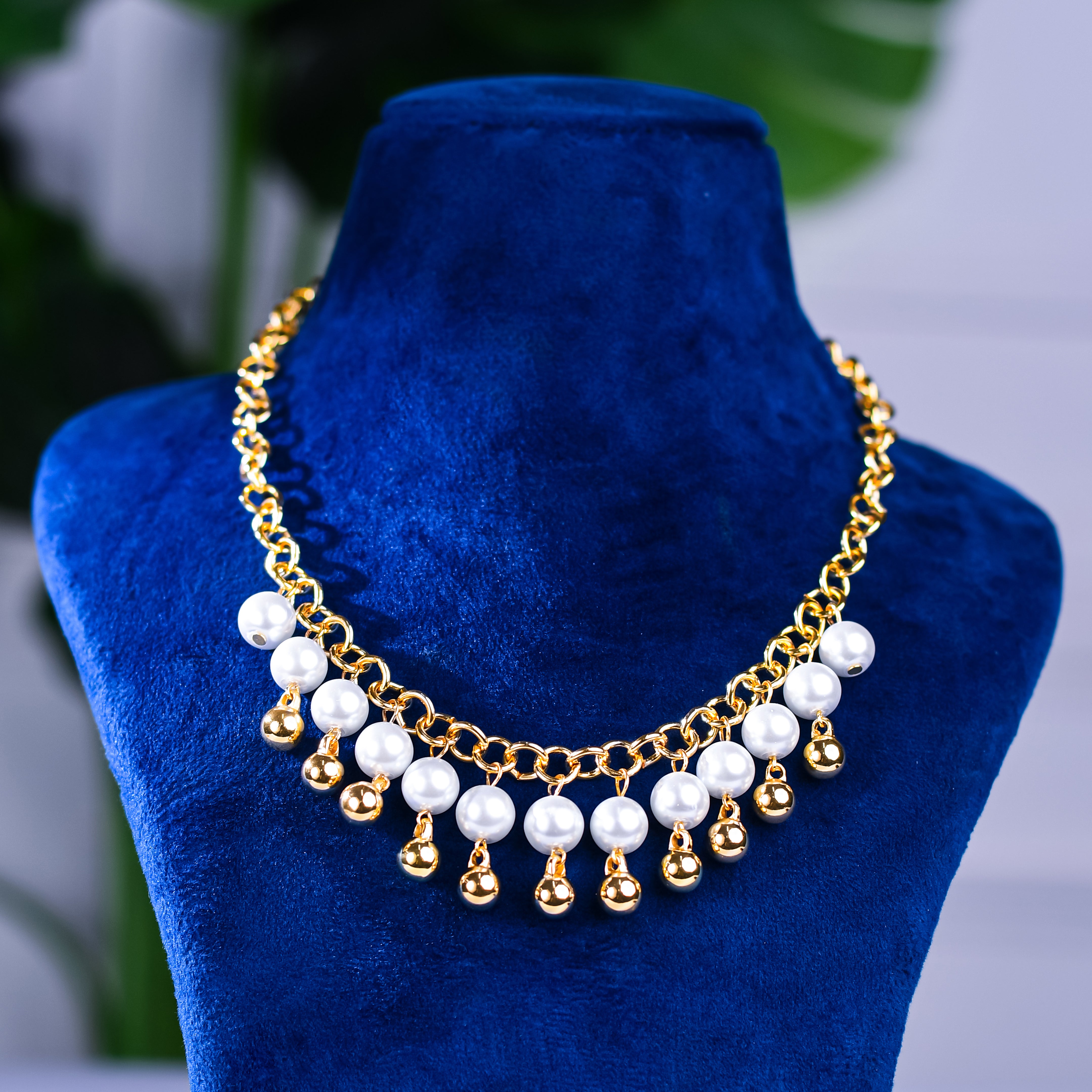 Premium Silver Pearl Beautiful Gold Plated Chain