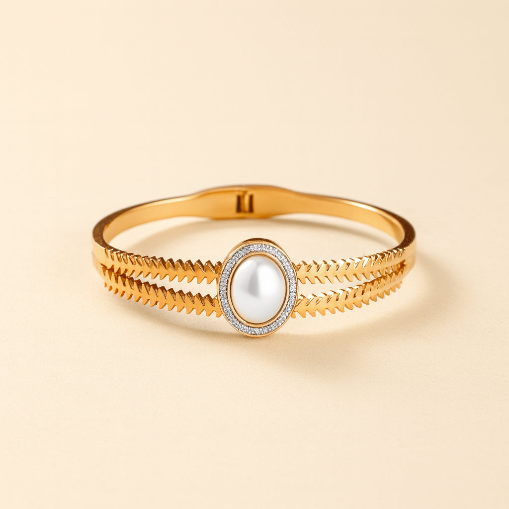 Pearl Mirage Bracelet