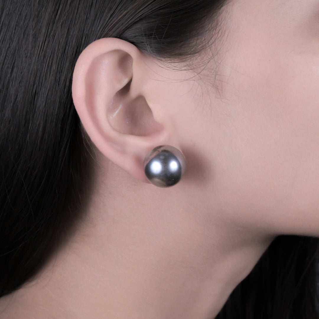 Grayish Pearl Studs Earrings