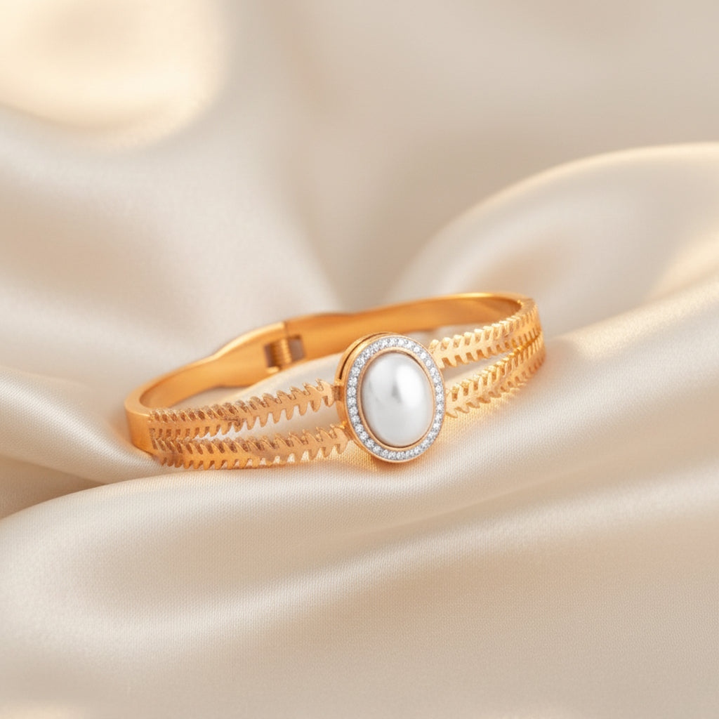 Pearl Mirage Bracelet