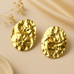 Load image into Gallery viewer, Hammered Gold Metallic Earrings
