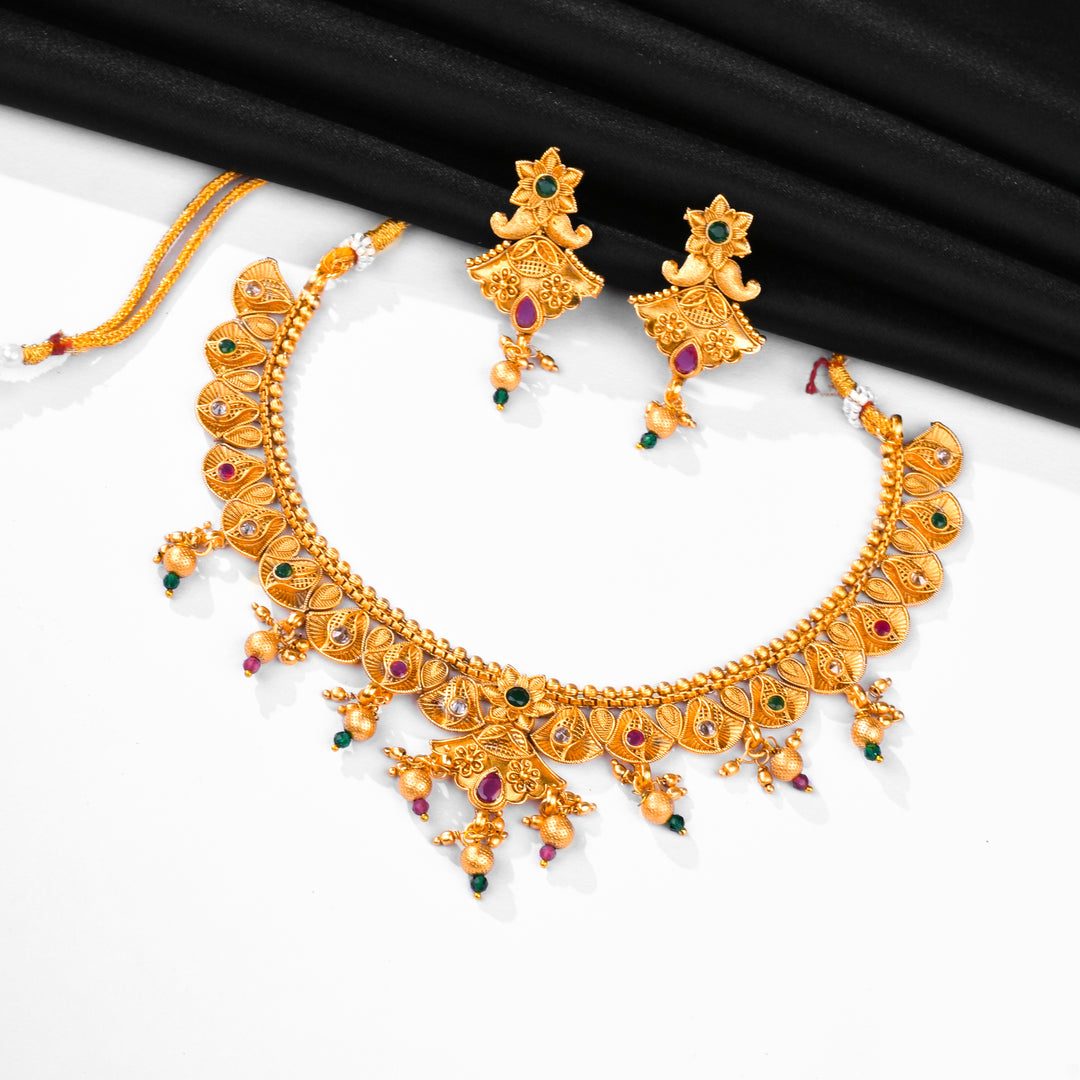 Elegant Antique Floral Necklace Set With Drop Earrings