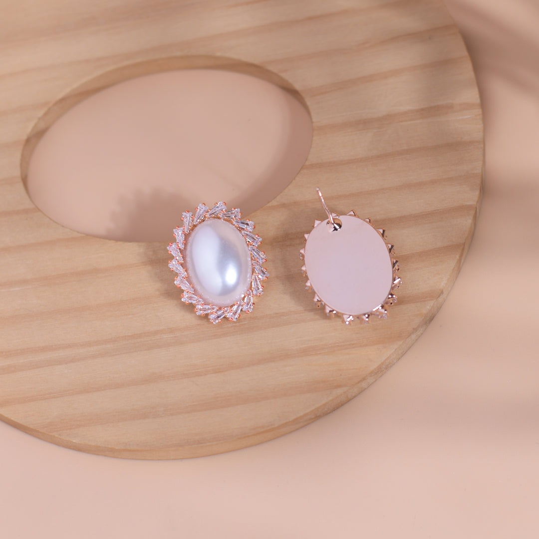 Rose Gold Plated White Pearl Earring