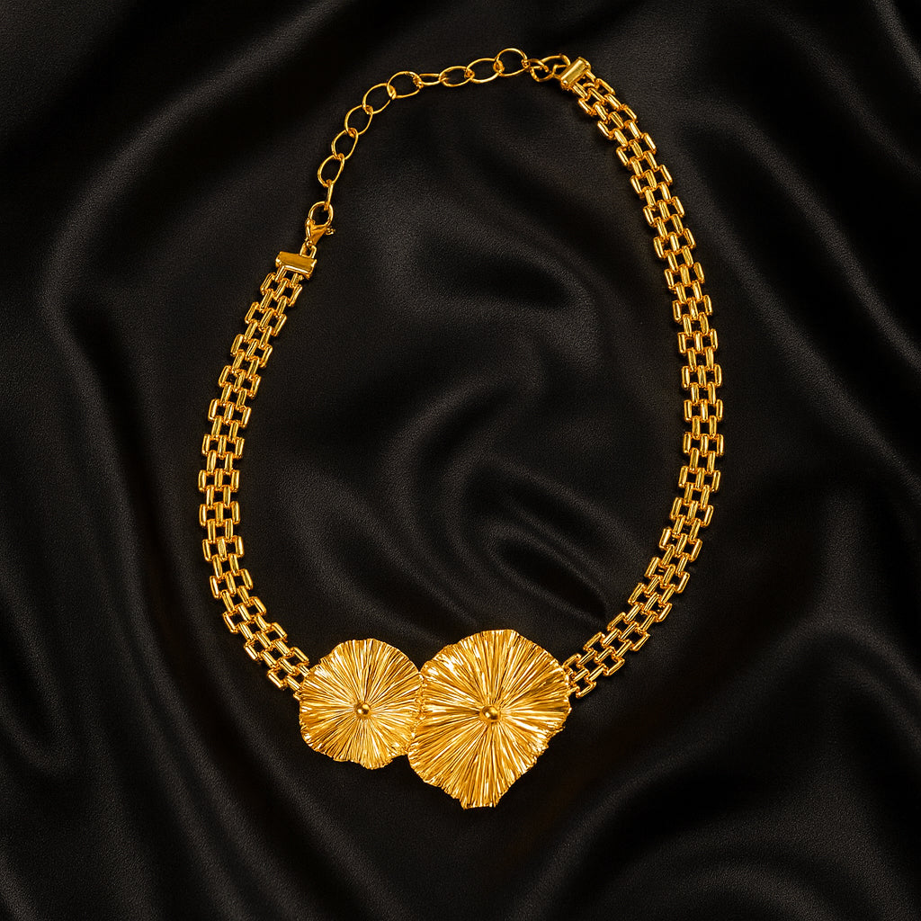 Flower Shower - Wide Gold Chain Necklace