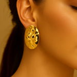 Load image into Gallery viewer, Golden Crinkled Statement Earrings
