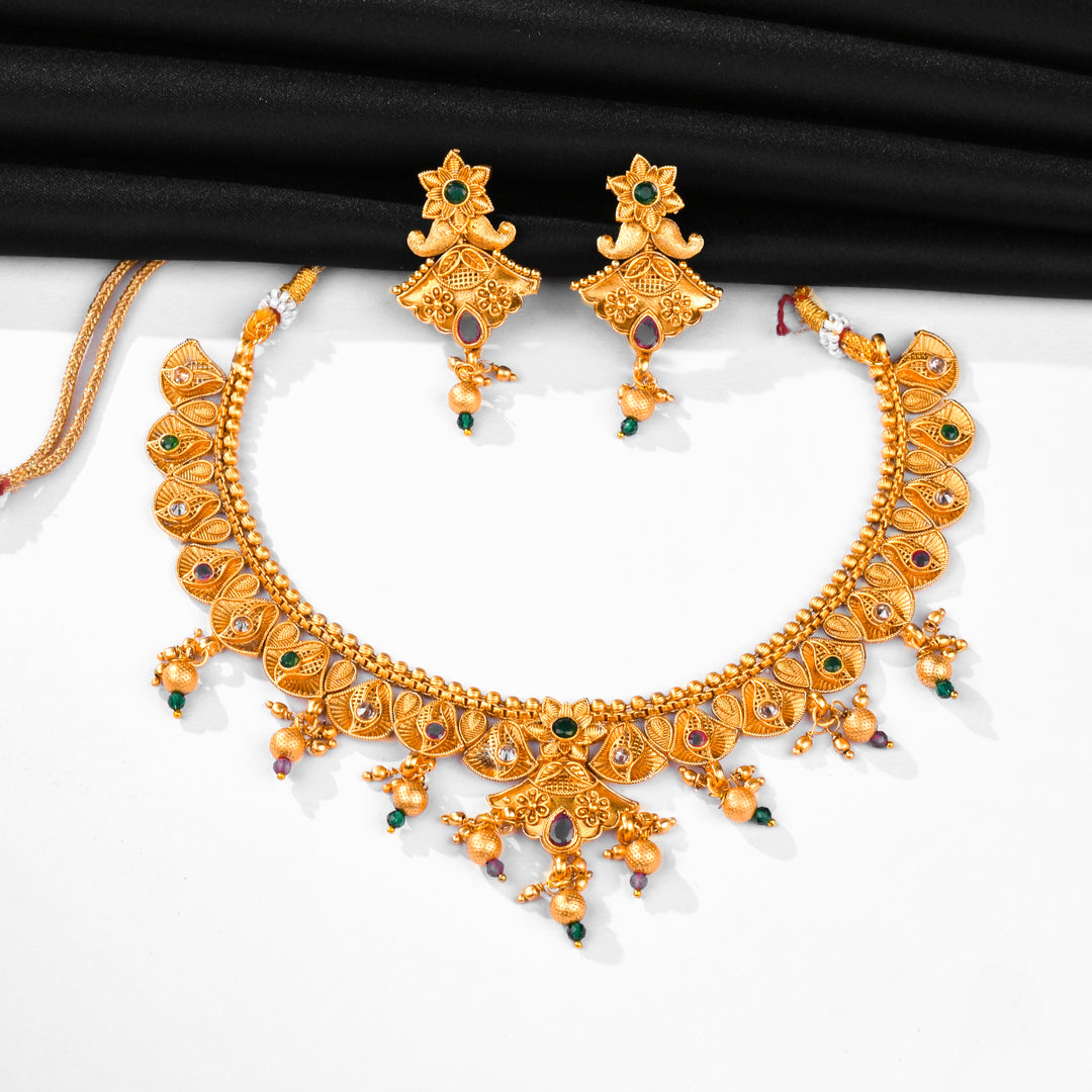 Elegant Antique Floral Necklace Set With Drop Earrings