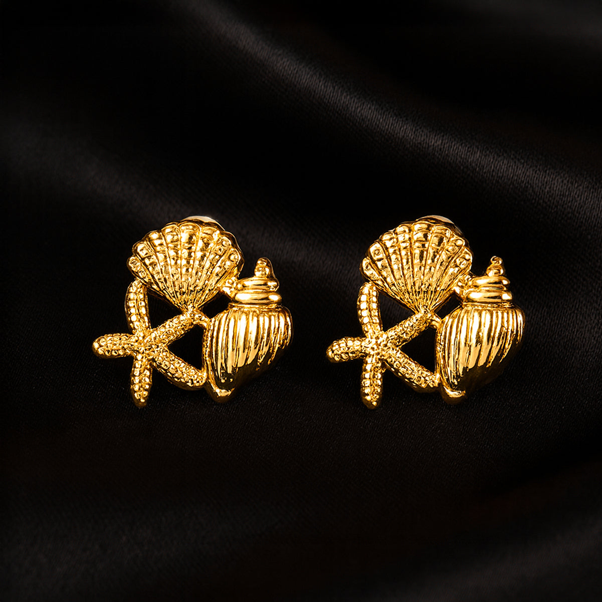 Beach Treasure - Statement Gold Studs