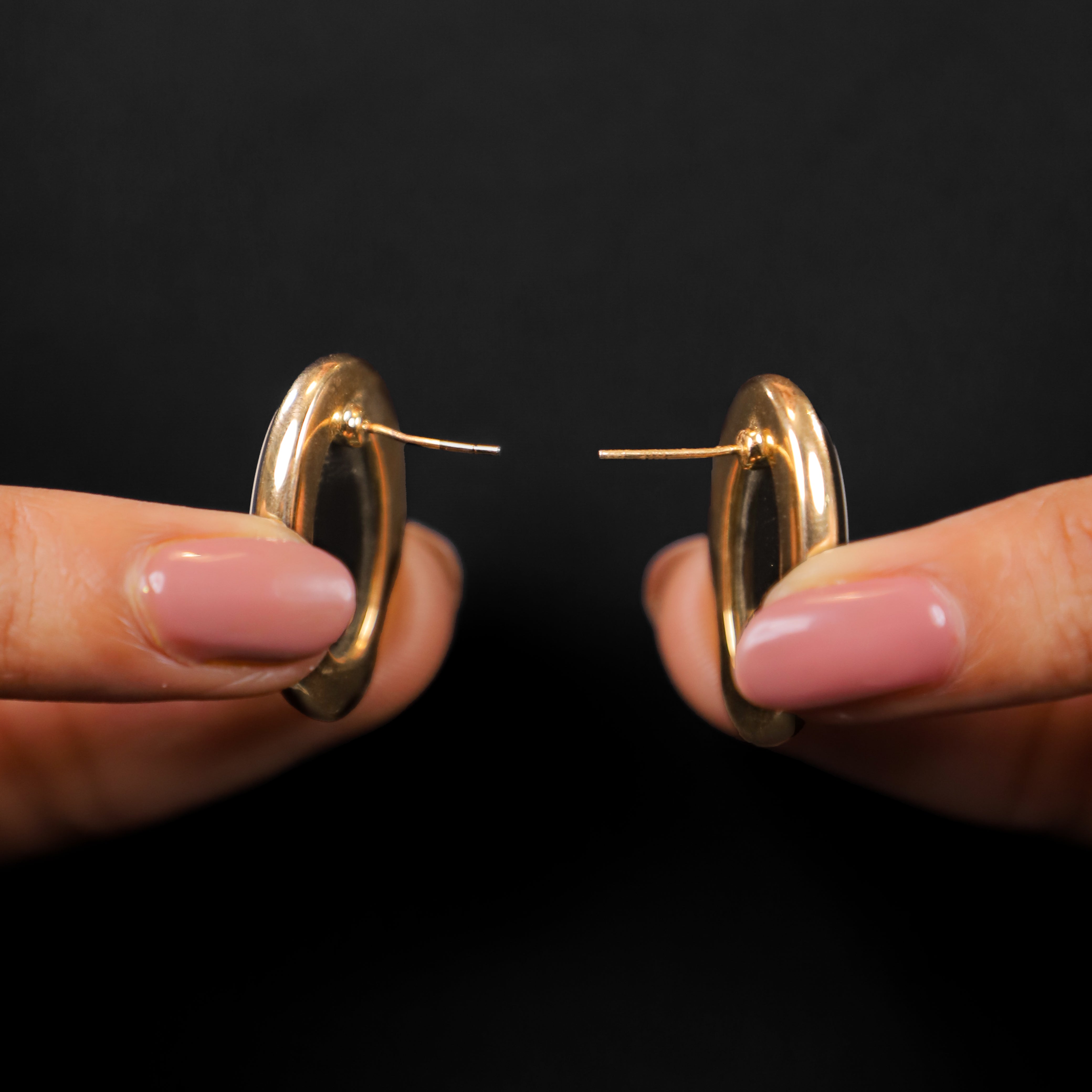 Oval Statement Stud Earrings