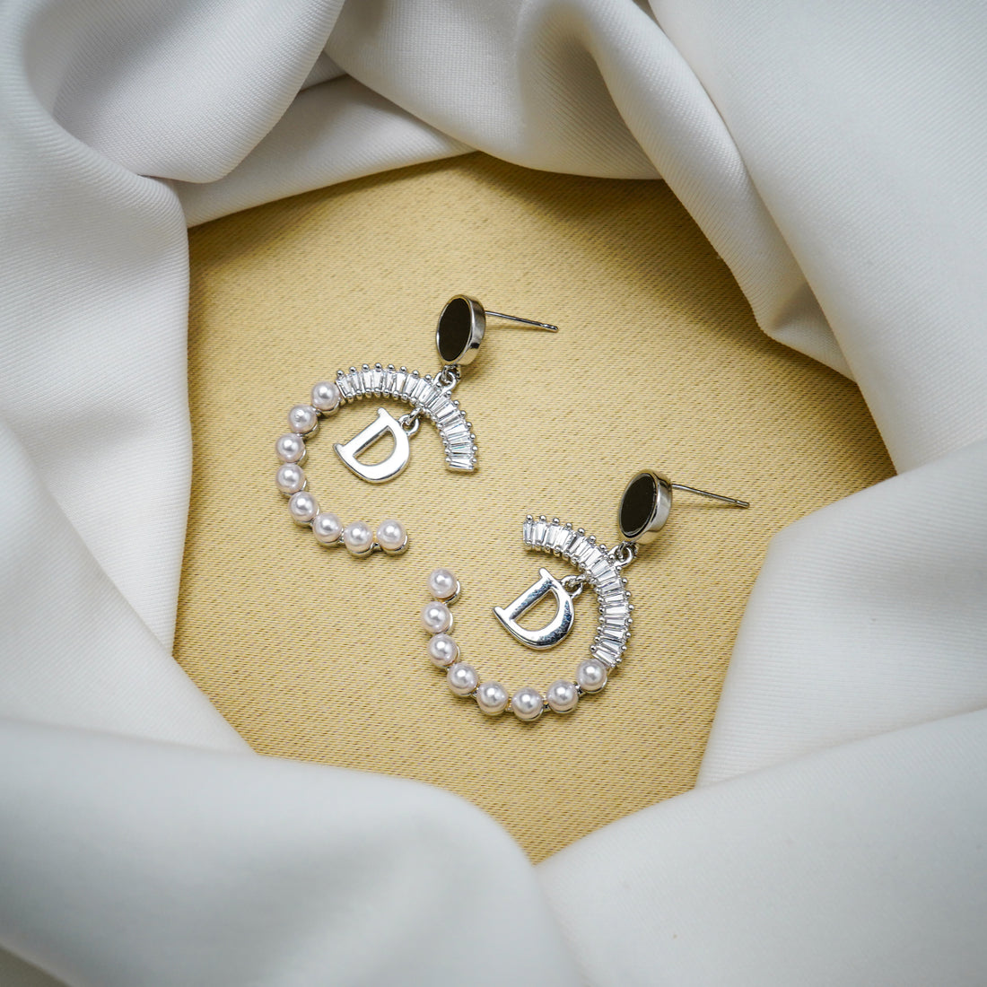 stud earrings