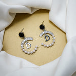 Load image into Gallery viewer, stud earrings
