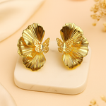 Load image into Gallery viewer, Leafy Affair Stud Earrings
