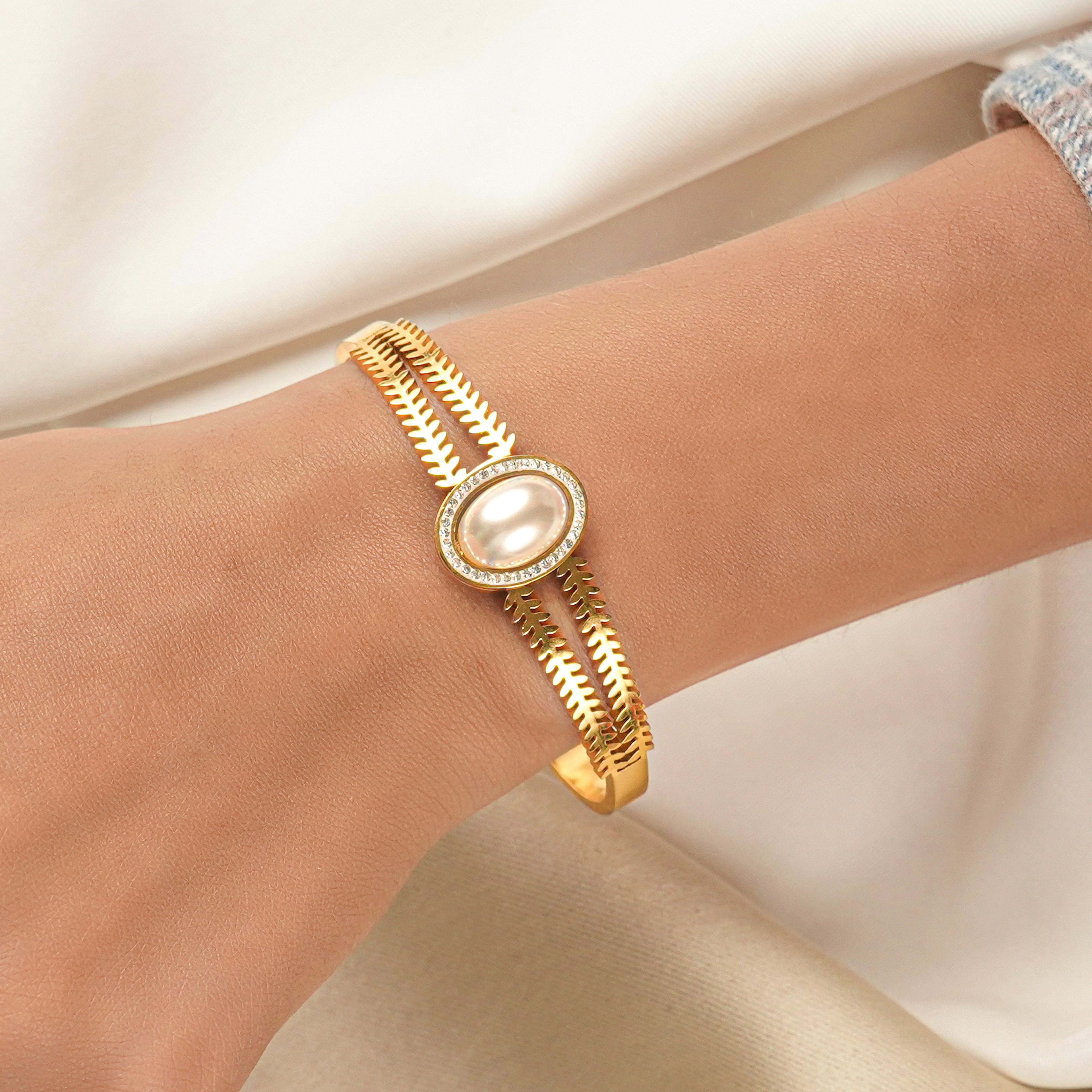 Pearl Mirage Bracelet