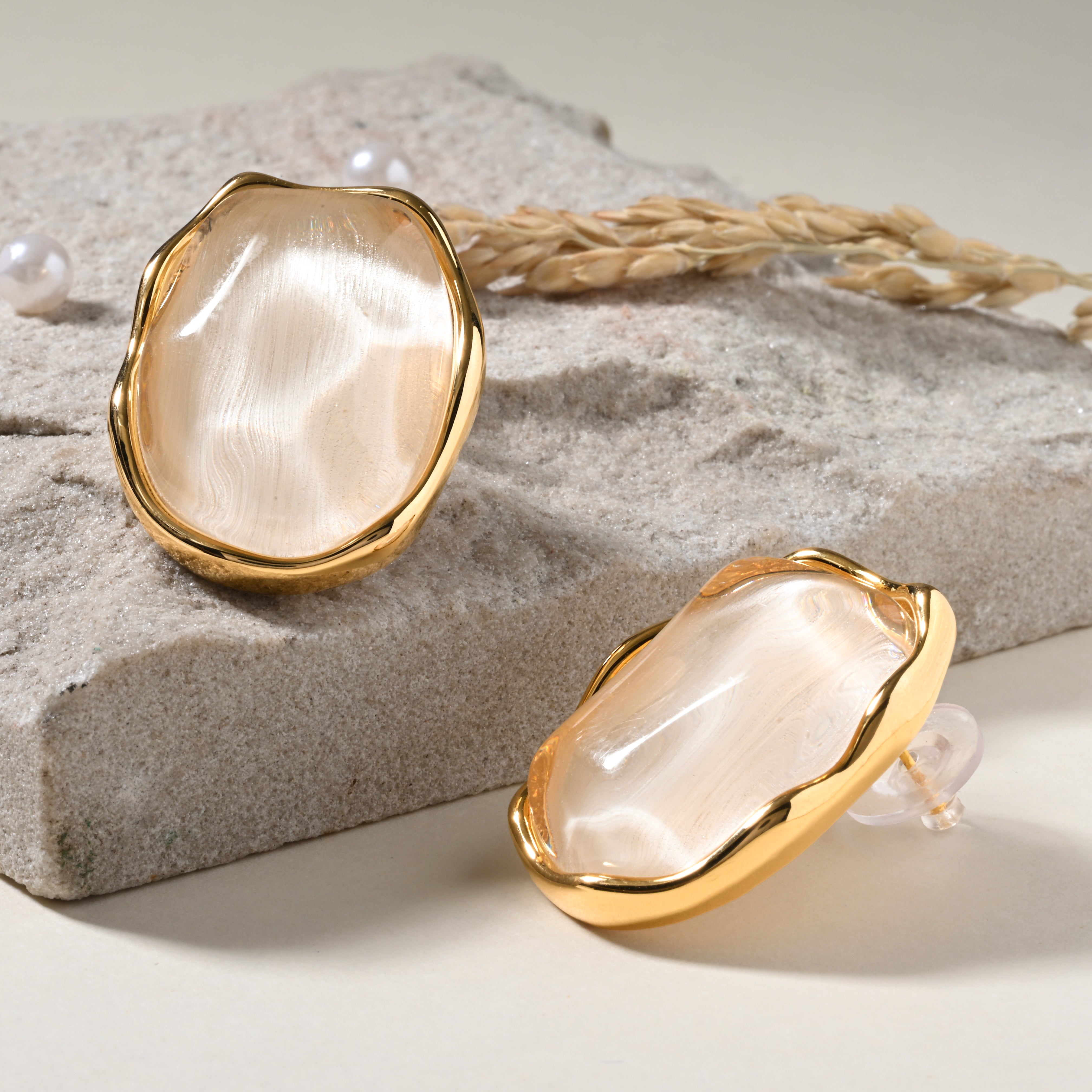 Moonshine - Classic Gem Studs