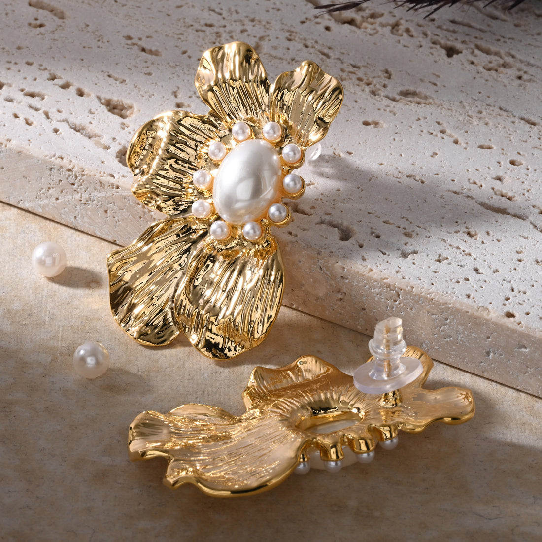 Blooming Gold - Statement Stud Earrings