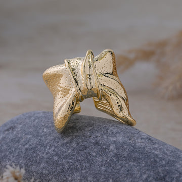 Golden Bow - Statement Ring