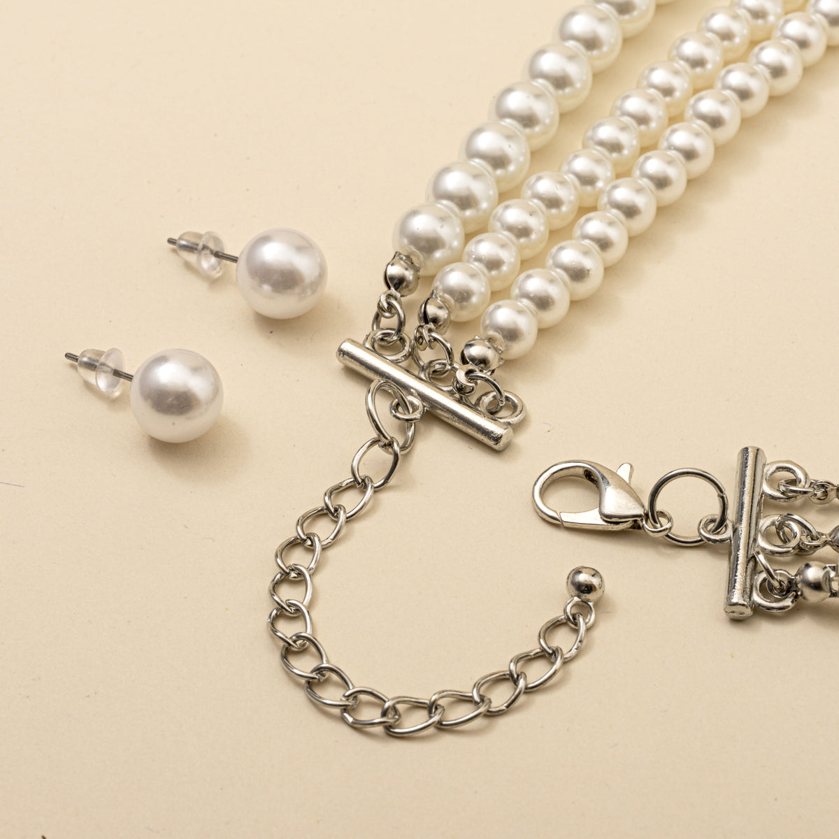 Pearly White - Layered Bead Necklace