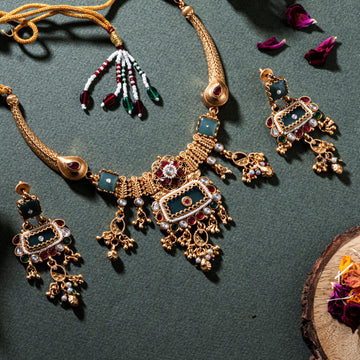 Meenakari Kundan Choker Set