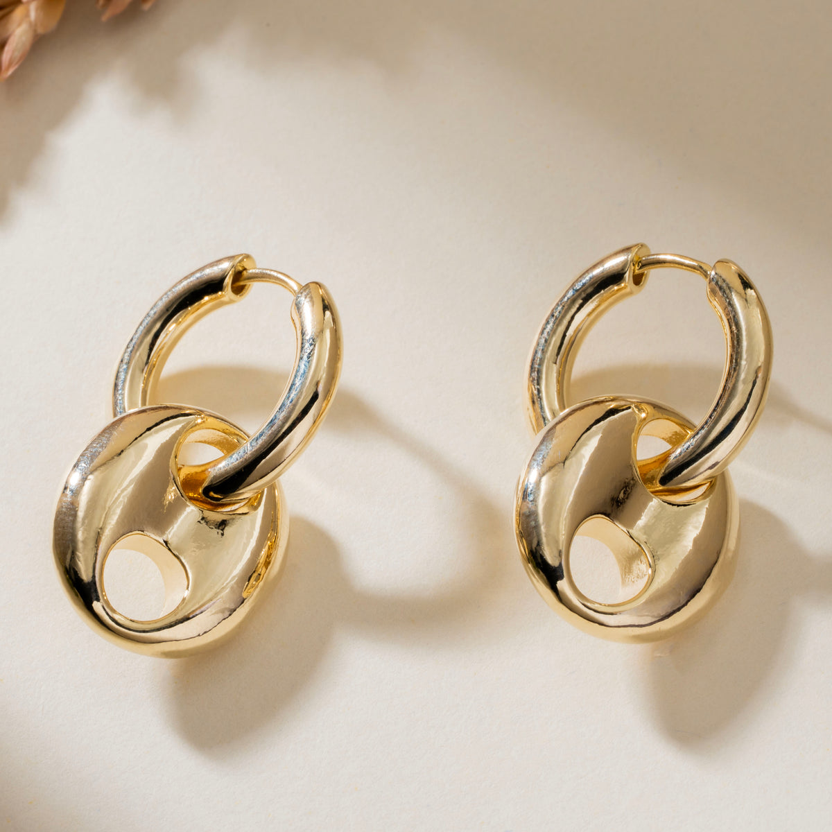 Chunky Hollow Hoops