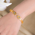 Load image into Gallery viewer, Gold Bracelet With Diamond Studs