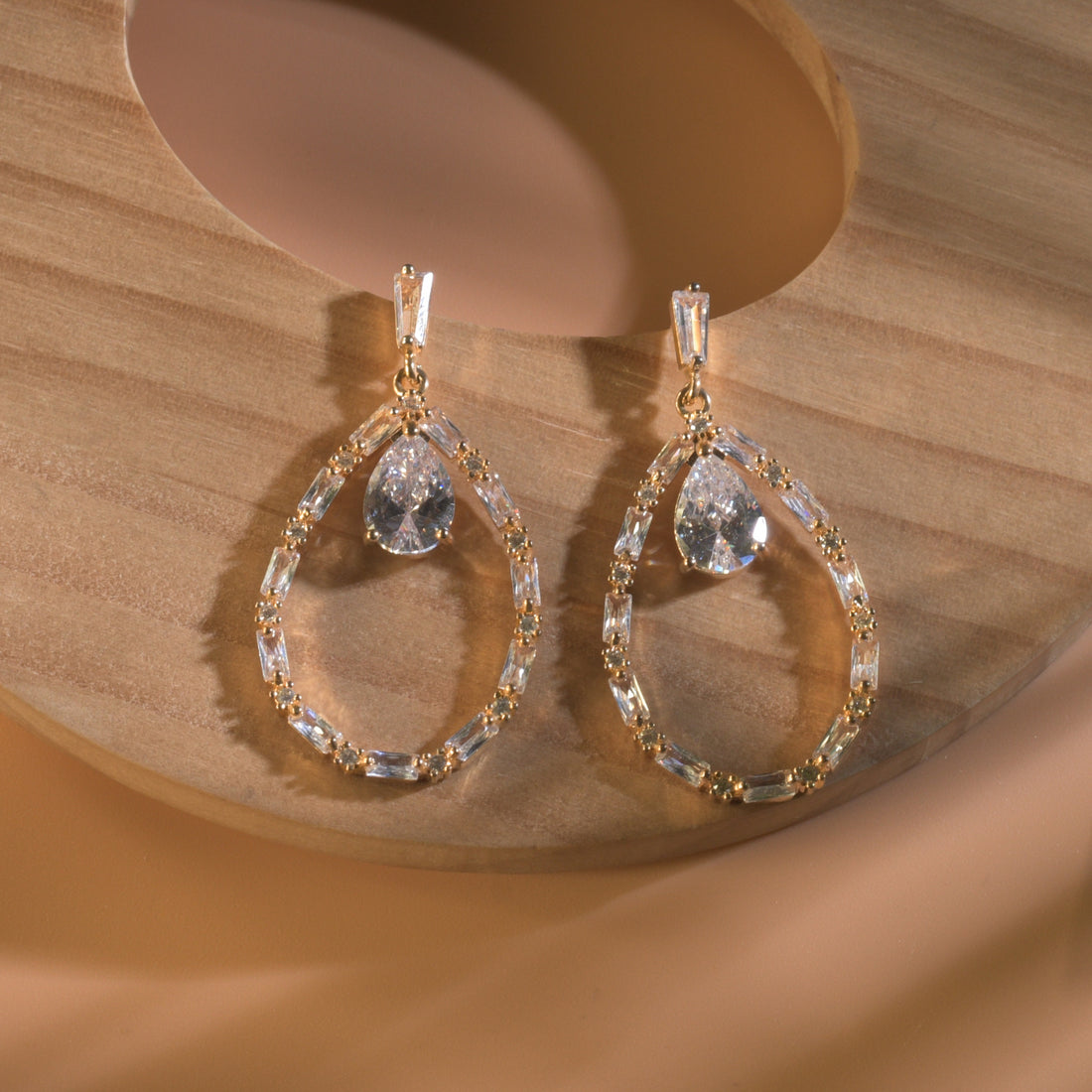 YouBella Gold-Plated Stone-Stud Earring