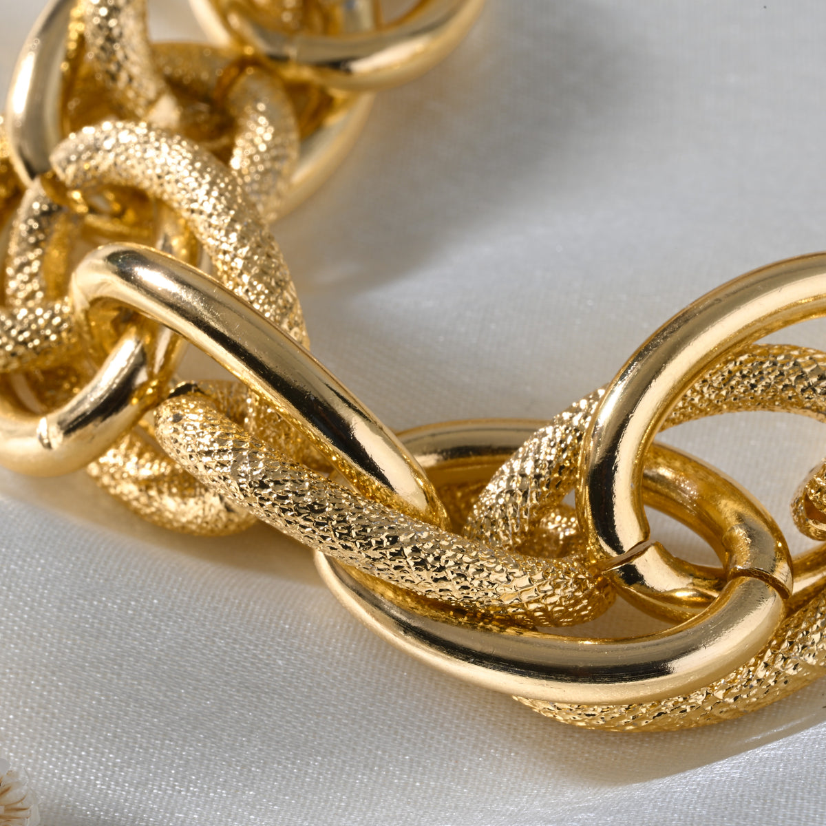 Golden Link Power Bracelet