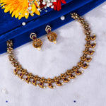 Load image into Gallery viewer, Adorable Floral Necklace Set
