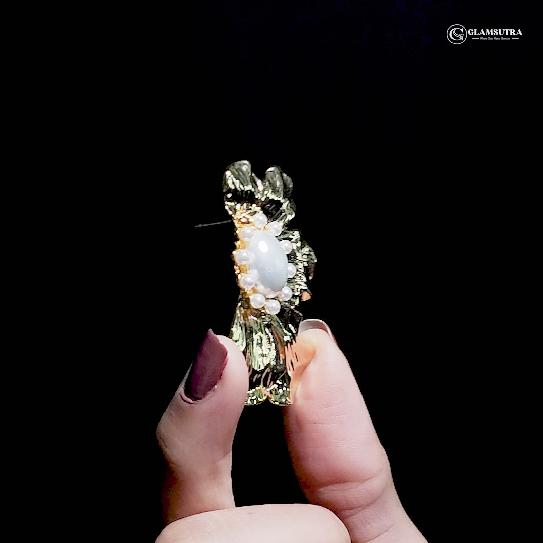 Blooming Gold - Statement Stud Earrings