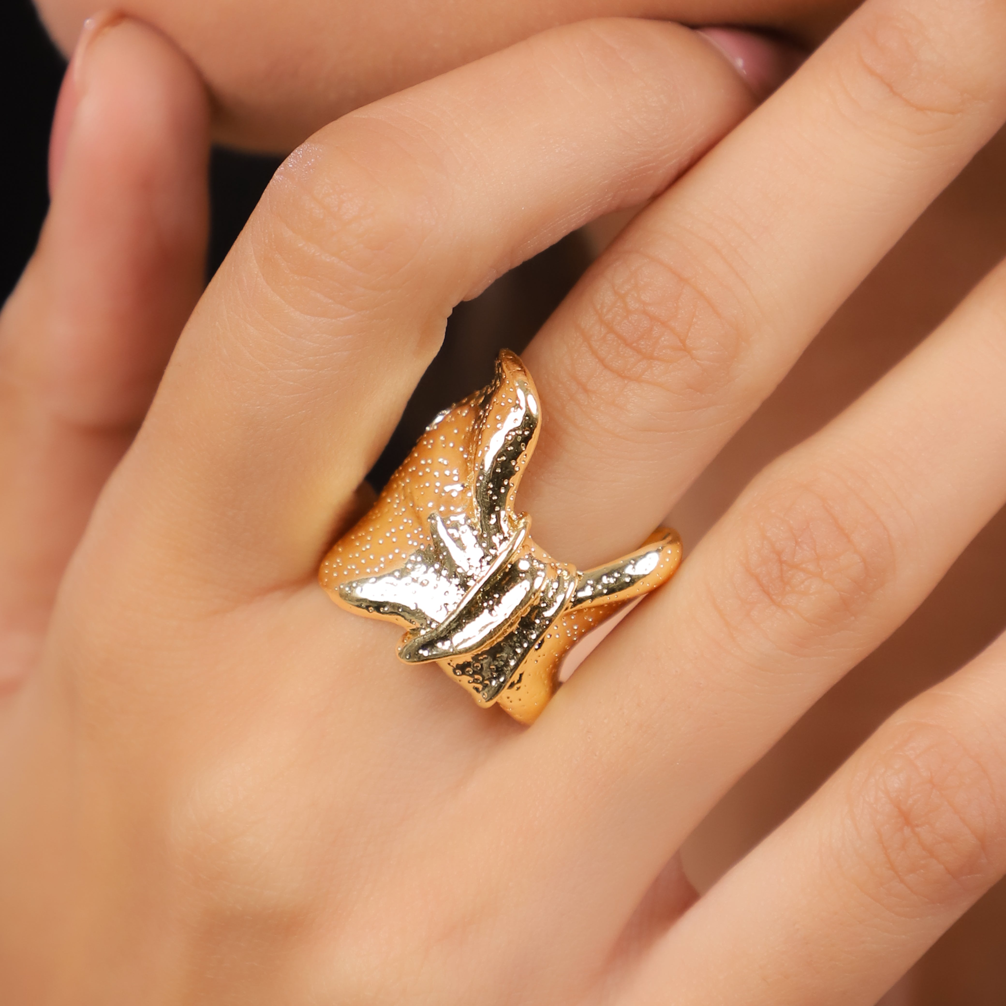 Golden Bow - Statement Ring