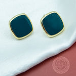 Load image into Gallery viewer, Classy Stud Earrings

